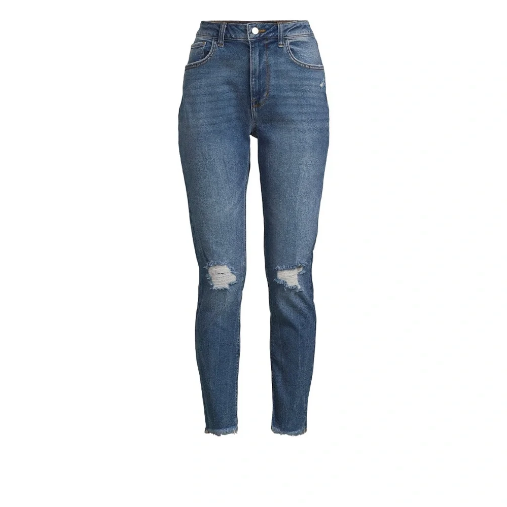 No Boundaries Juniors High Rise‎ Mom Jeans
